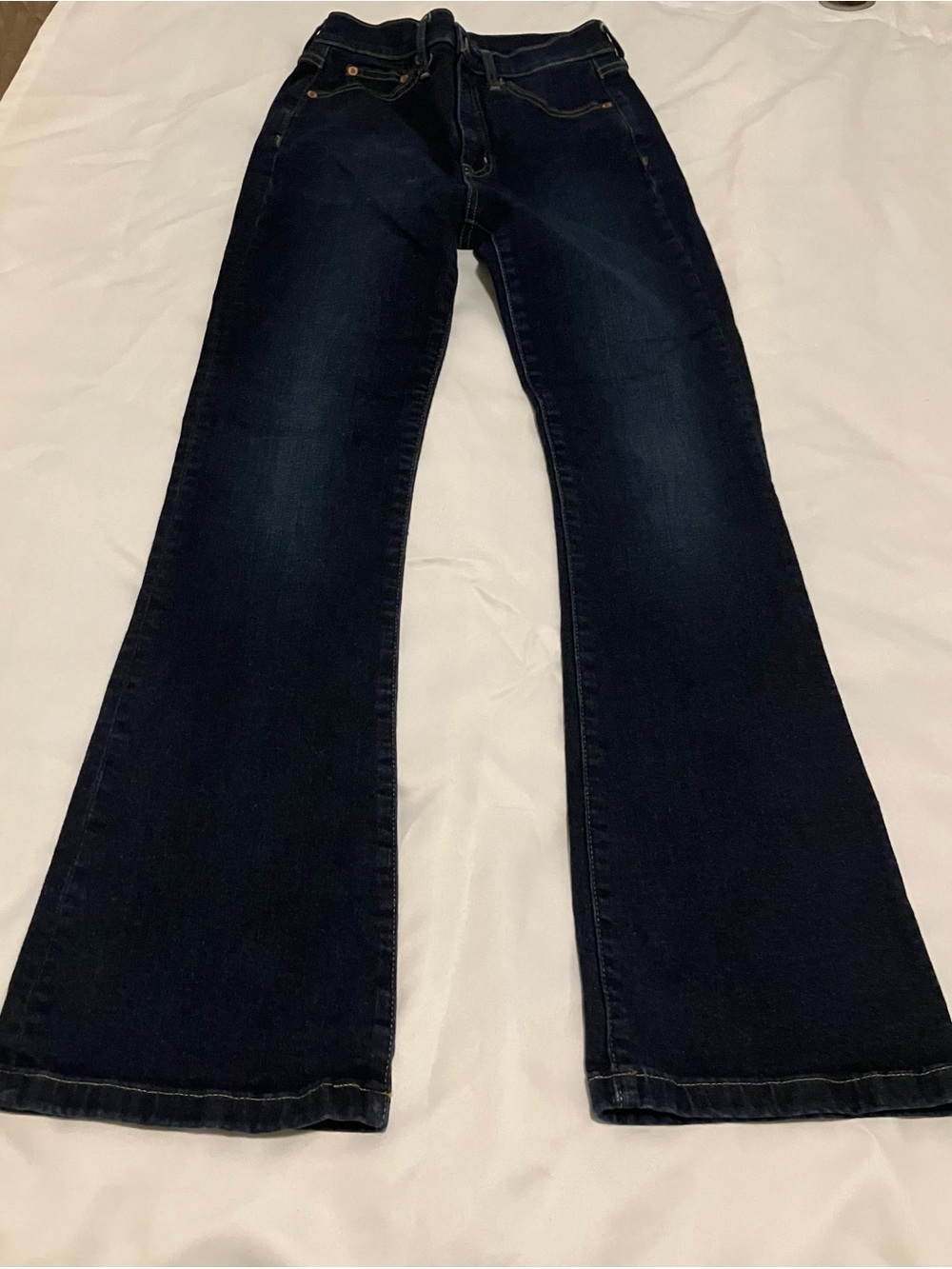 Women’s GAP Dark Blue Flare Jeans Size 26 Never Worn